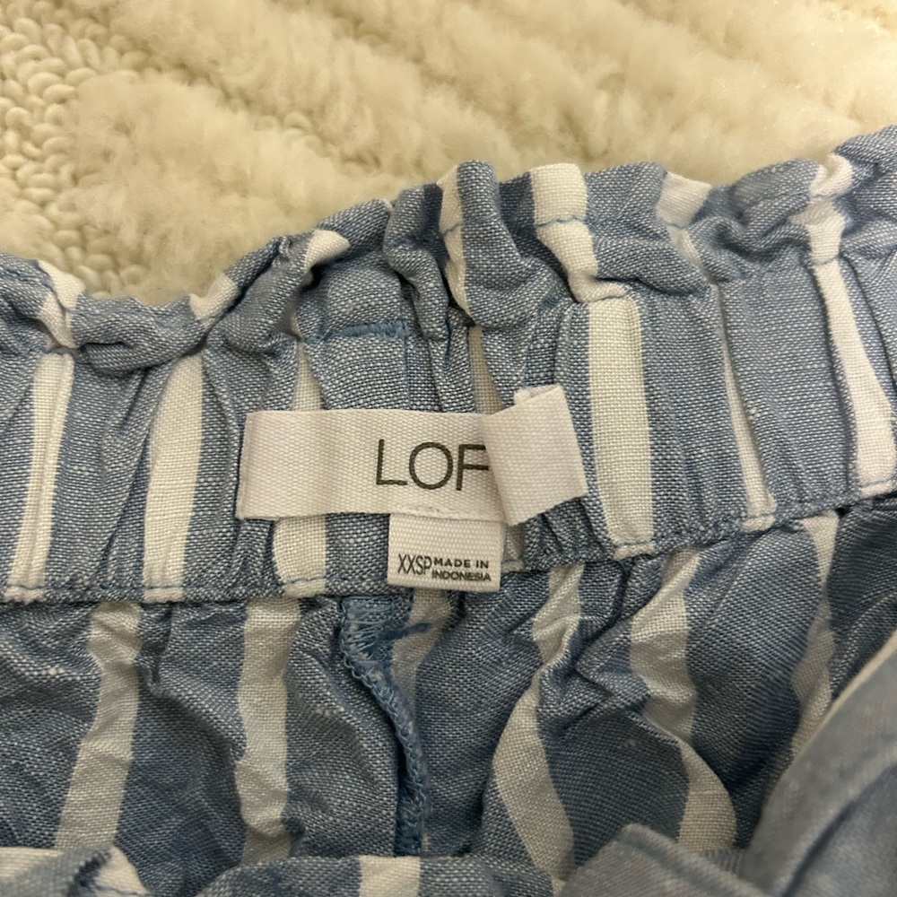 LOFT Blue and White Striped Women Shorts - Picture 2 of 5